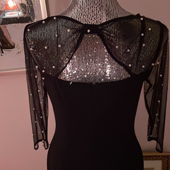 Karl Lagerfeld Paris Dress GLAMouROus - Picture 6 of 14